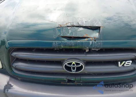 2002 Toyota Sequoia Sr5 V8 z USA, uszkodzony, nr VIN 5TDBT44A12S087496